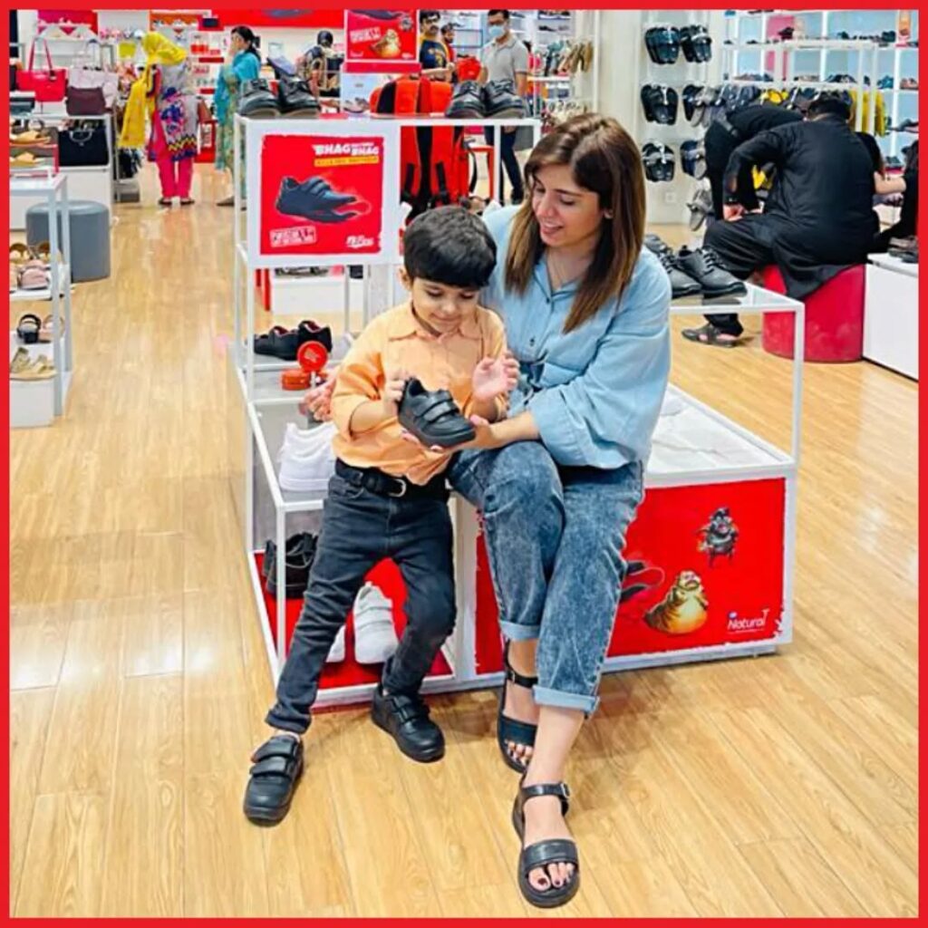 X @batapkBata Pakistan is serving its valued customers through a strong retail network comprisi (2)