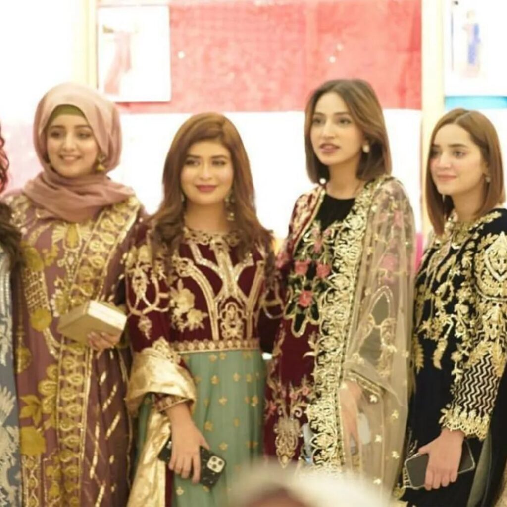 X @imroziapremiumImrozia Premium and Majestic is a deluxe quality clothing brand by Awais Fancy (6)