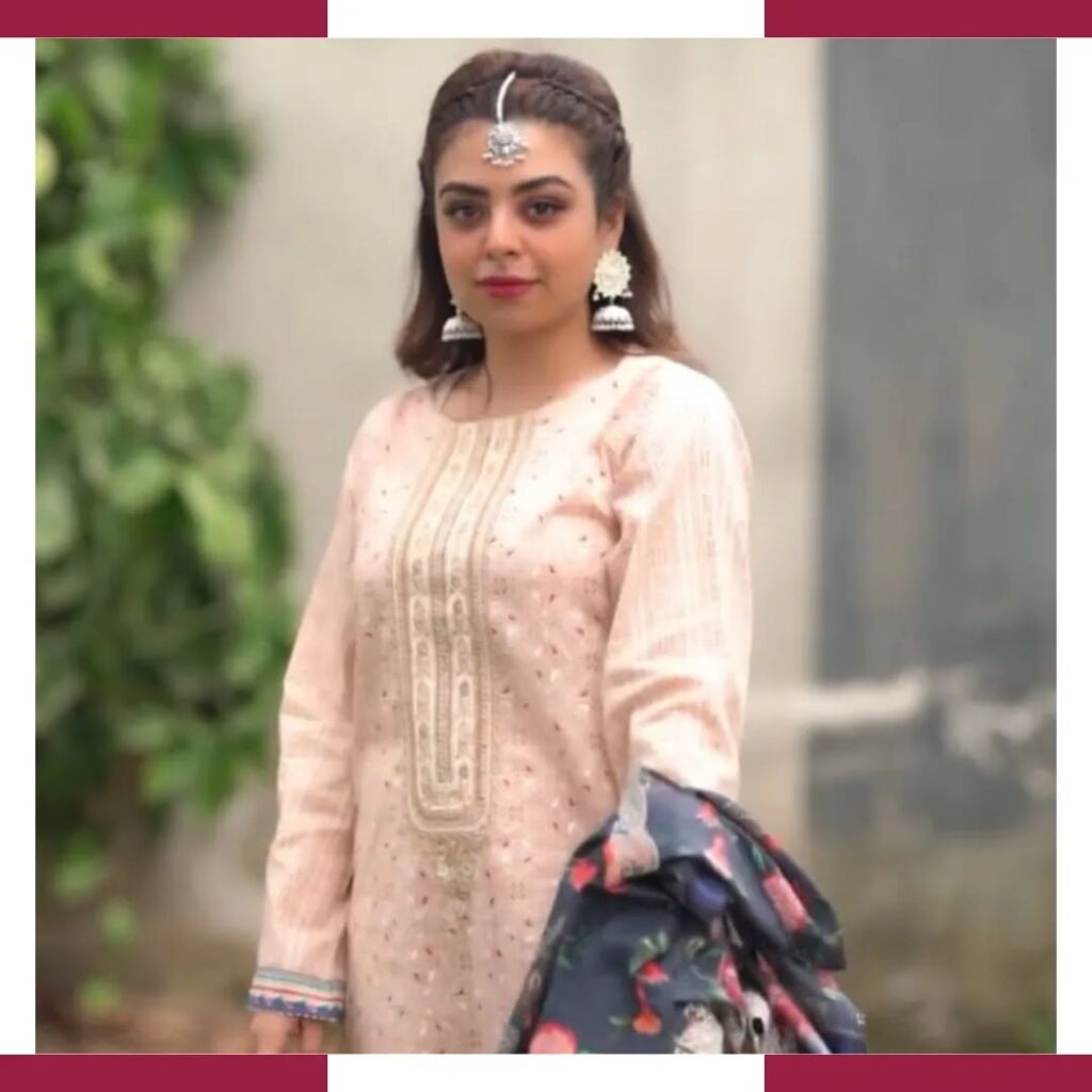 X @lakhanyofficialSince 1952, Lakhany Official has been Pakistan’s premier fashion brand. Throu